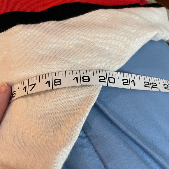 Catch My I tan white sweater Size LG short sleeve rayon Colorblock round neck - Picture 13 of 13